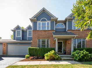 538 Camargo Club Dr, Lake In The Hills, IL 60156