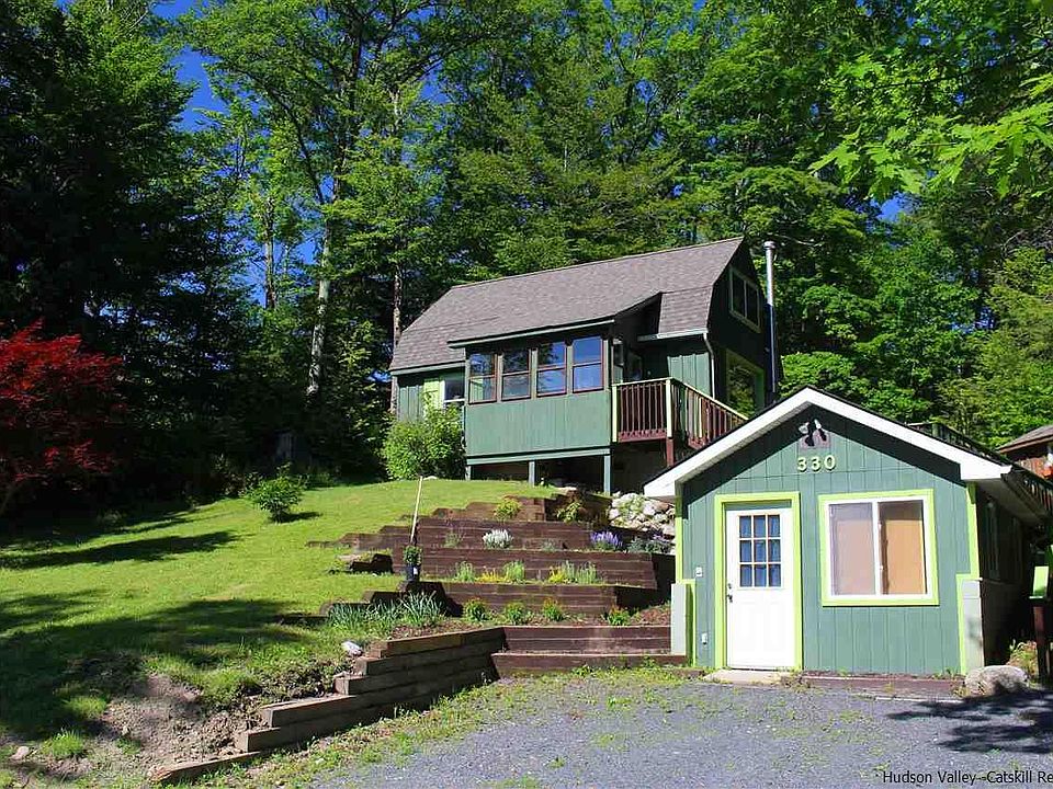 1st image of 330 Cragsmoor Rd