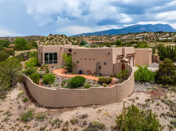 3 Calle Cienega Ct, Placitas, NM 87043