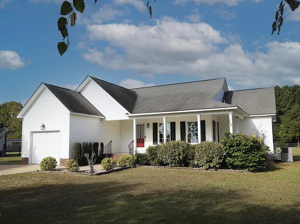879 Obj Rd, Dunn, NC 28334