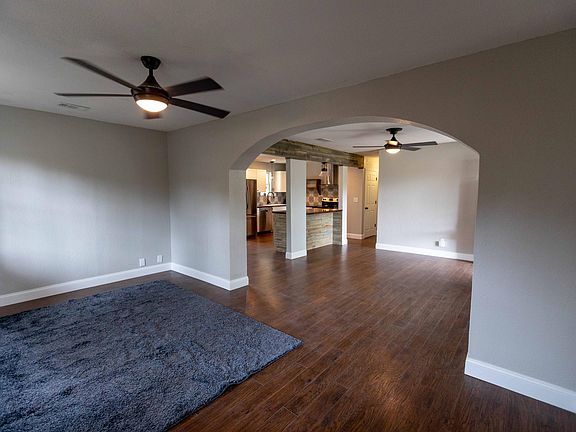 4th image of 137 N Audrey Cir NW