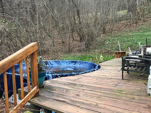 3rd image of 921 County Road 104