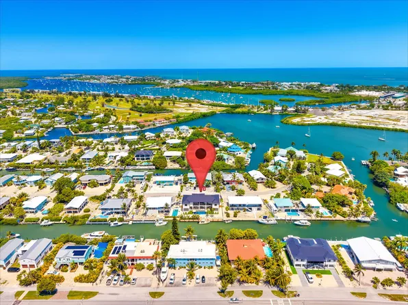 300 N Anglers Dr, Marathon, FL 33050
