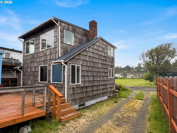 35390 Rueppel Ave, Pacific City, OR 97135