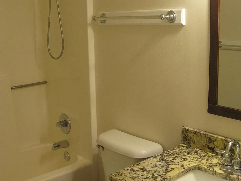 6419 Chenault Way — Photo 18