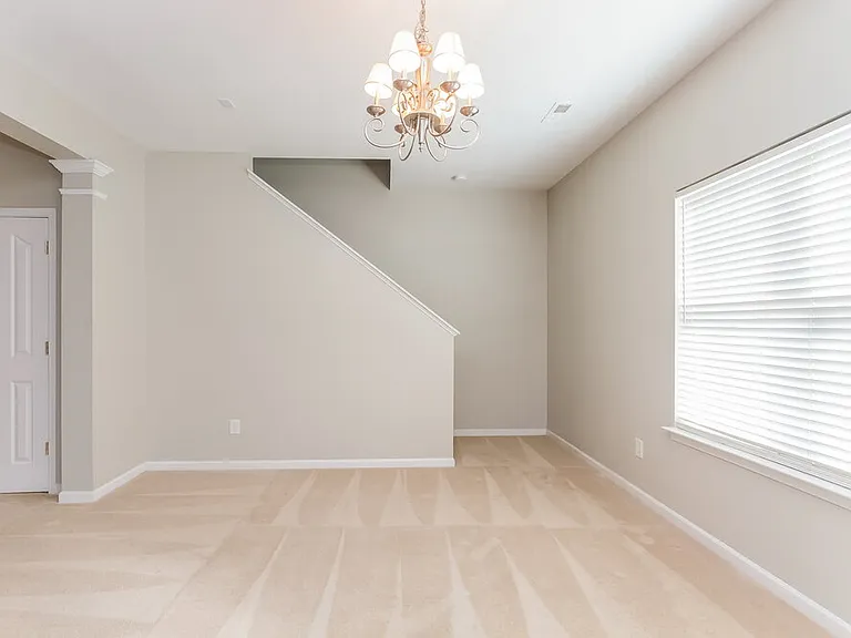 4716 Potters Glen Rd — Photo 4