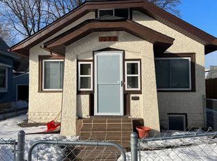 1277 7th St E, Saint Paul, MN 55106