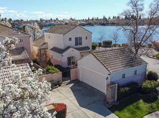 3140 E Laguna Ct, Elk Grove, CA 95758