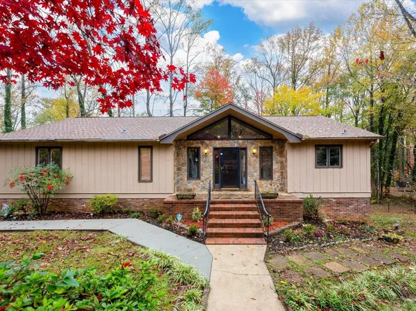 14 Tamarack Trl, Greenville, SC 29609