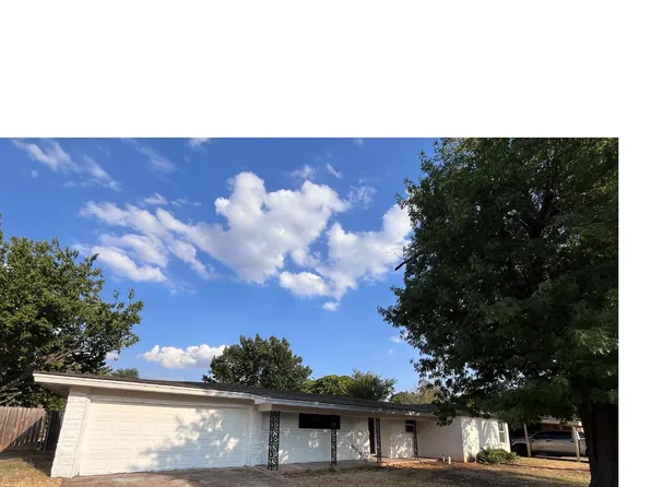 4725 Florist St, Wichita Falls, TX 76302