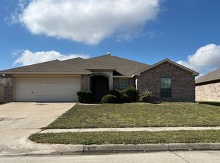 606 Mallard Dr, Nevada, TX 75173