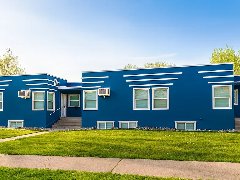 713 W Bonneville St — Photo 16