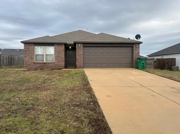 114 Meadow Dr, Beebe, AR 72012