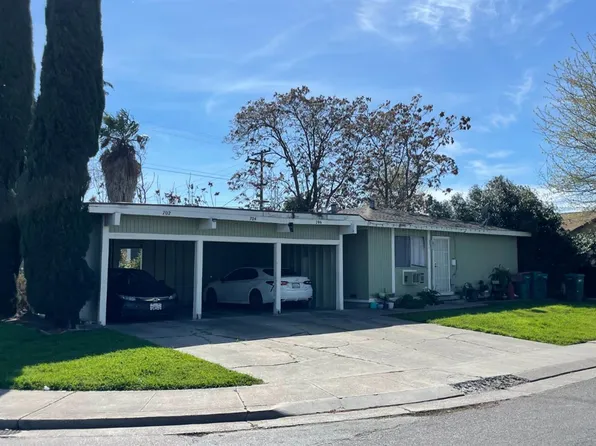 702 San Miguel Ave, Stockton, CA 95210