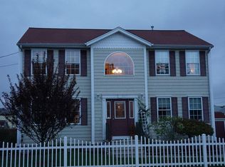 892 Charles St, Fall River, MA 02724