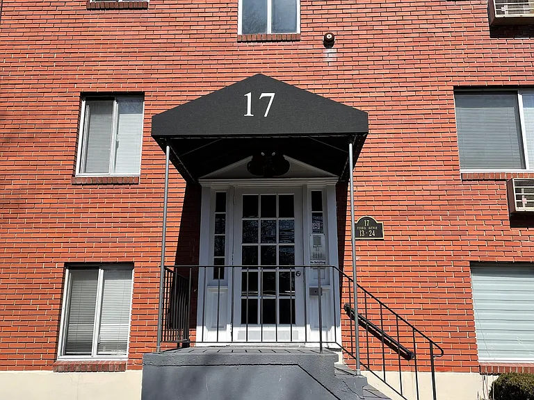 17 Ferris Ave #12 — Photo 1
