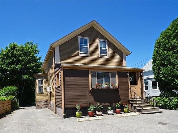 Frontage on North Road