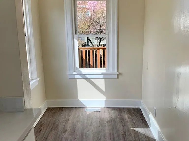 7511 Jones Ave NW — Photo 9