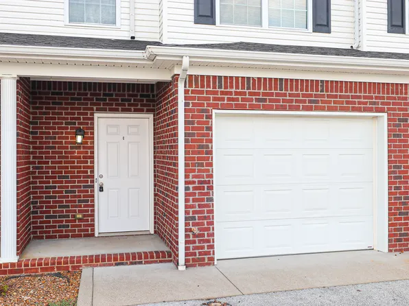 211 Moss Creek Ave APT B, Bowling Green, KY 42101