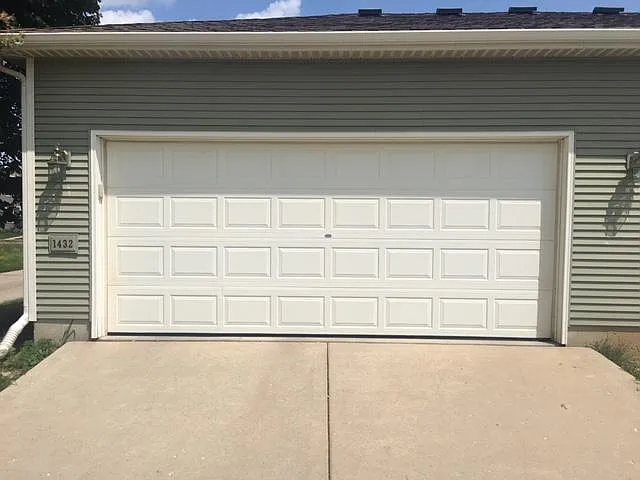 1432 Wild Iris St — Photo 27