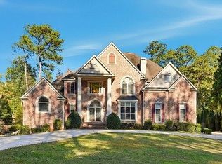 5645 Whitner Dr, Sandy Springs, GA 30327