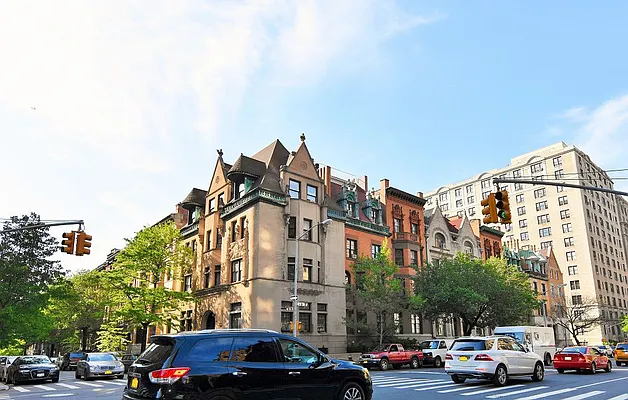 Rented by Balass Ralph, LREB | media 25