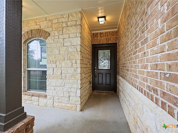 4th image of 4604 Green Meadow St