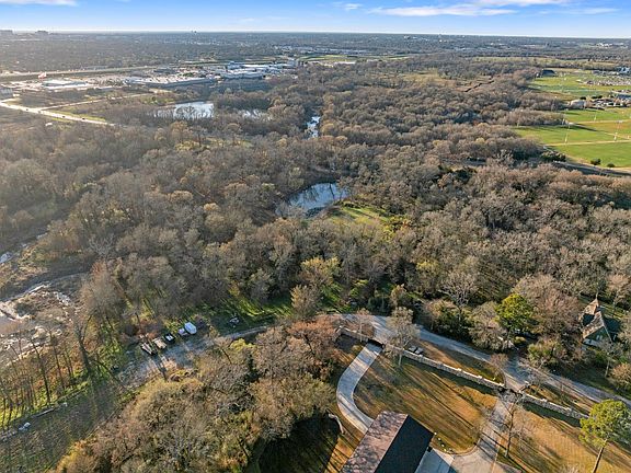 2nd image of 25 Ranchero Rd