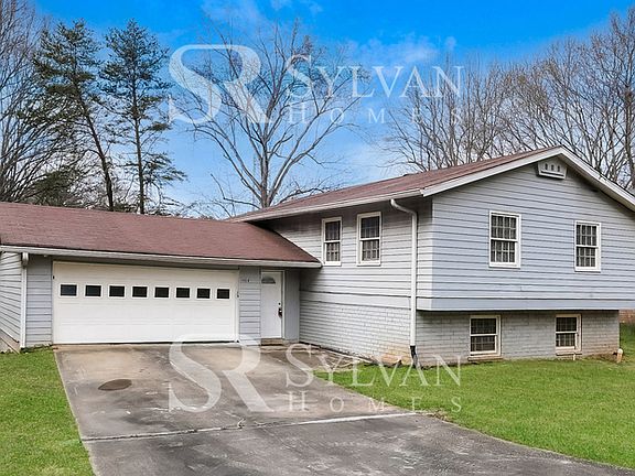 2nd image of 1464 Patricia Dr