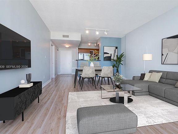 2nd image of 335 S Biscayne Blvd APT 3904