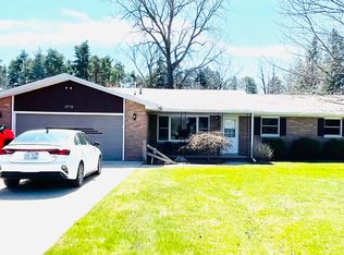 3770 Wheeler Rd, Bay City, MI 48706