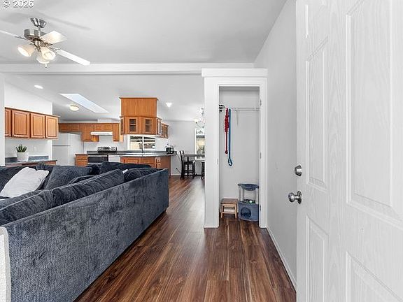 3rd image of 1503 N Hayden Island Dr Unit 43