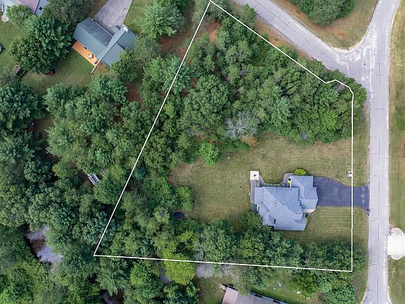 4th image of 1603 Burch Cir