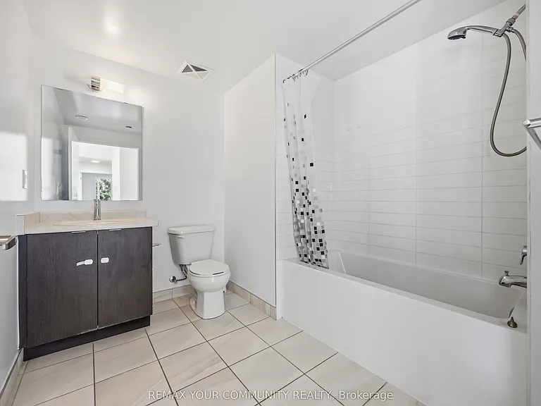 120 Canon Jackson Dr #409 — Photo 4