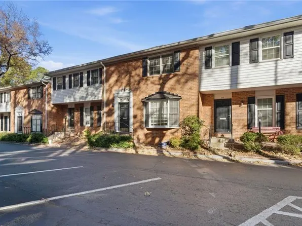 6520 Roswell Rd Unit 79, Sandy Springs, GA 30328