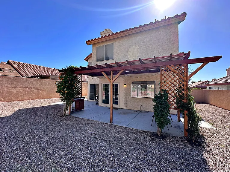 3317 Surfline Dr — Photo 35