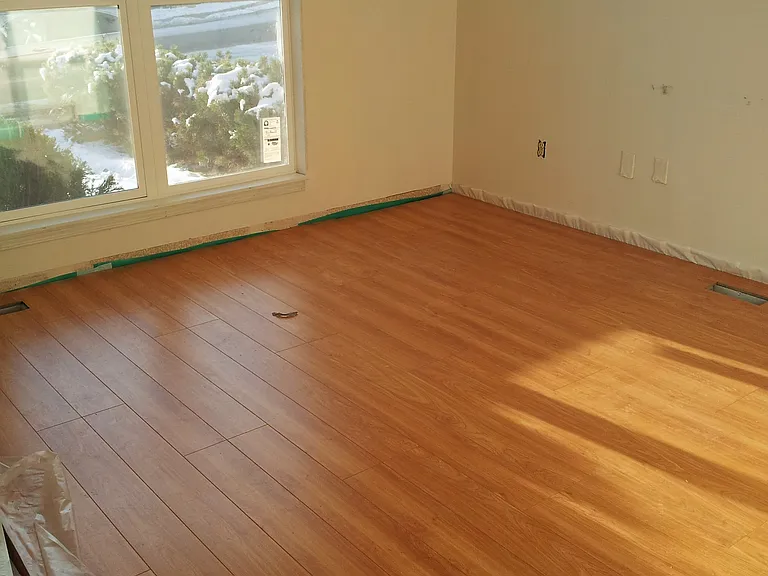909 Bass Cir — Photo 4