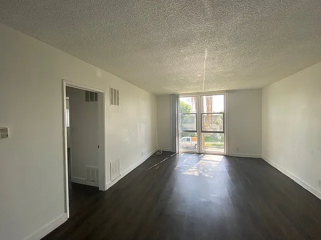 3877 Coco Ave — Photo 12