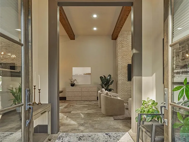 39 Wycliffe Dr — Photo 7