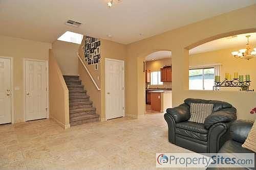2nd image of 1750 W Union Hills Dr Unit 7