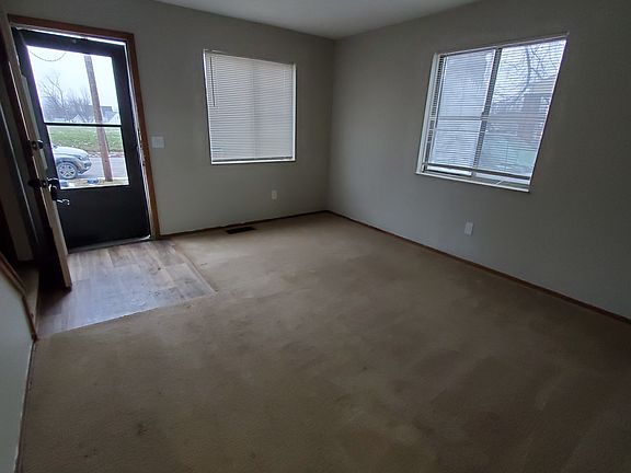 2nd image of 1507 Rowland Ave NE #1507