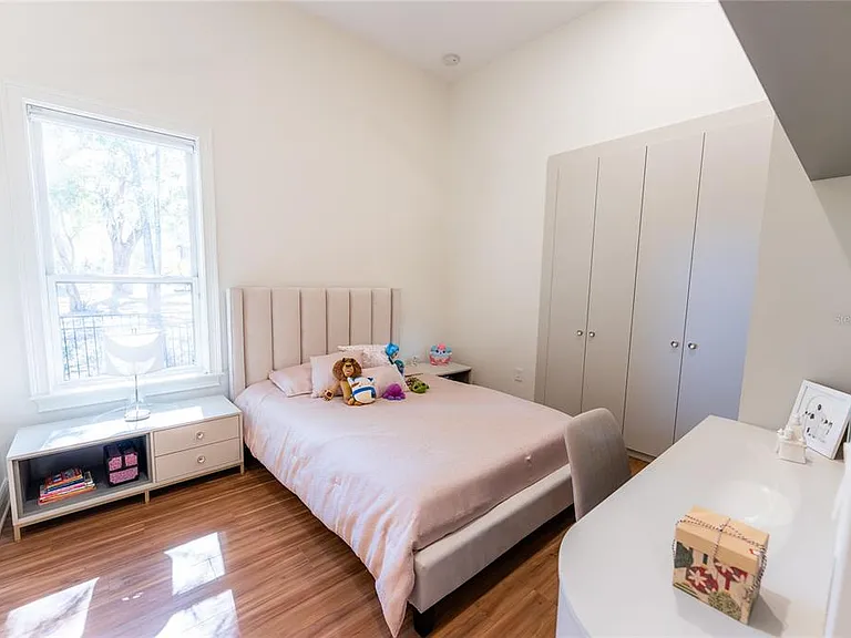 2041 Lake Fischer Cove Ln — Photo 29