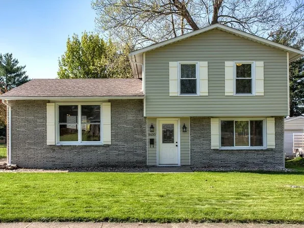 8400 Madison Ave, Urbandale, IA 50322