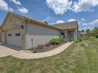 1518 Coventry Ct, Auburn, IN 46706