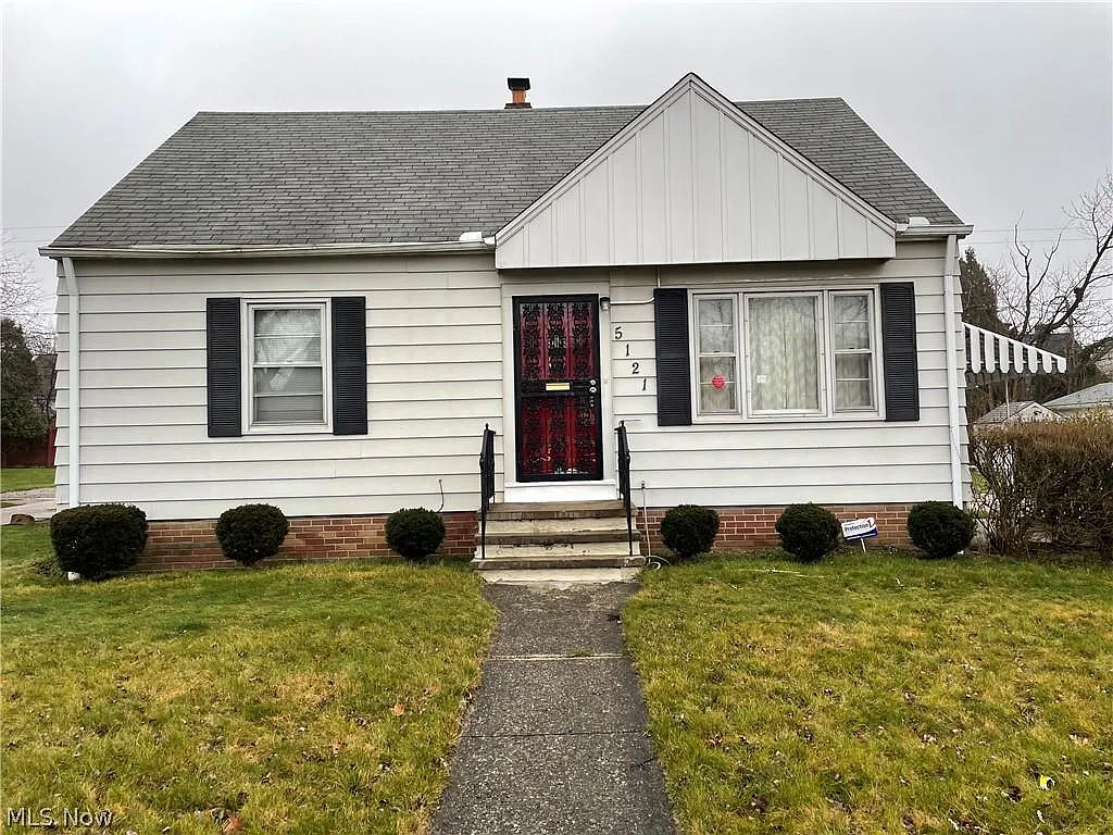 5121 Arch St photo 1