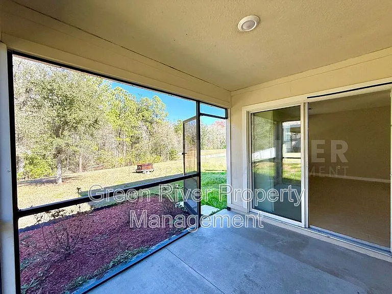 8704 Lake George Cir W — Photo 38