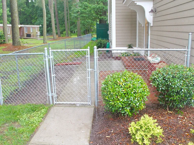 103 S Corwood Ave — Photo 16