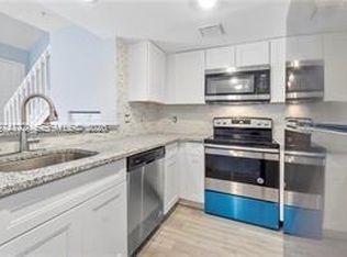 2024 Champions Way, North Lauderdale, FL 33068