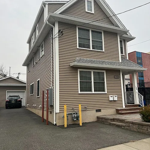 108 Marsellus Pl #2 Photo 1