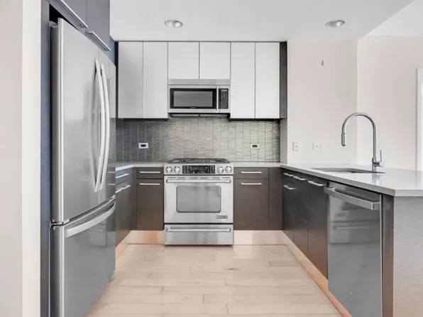 2 2nd Street image 6 of 24